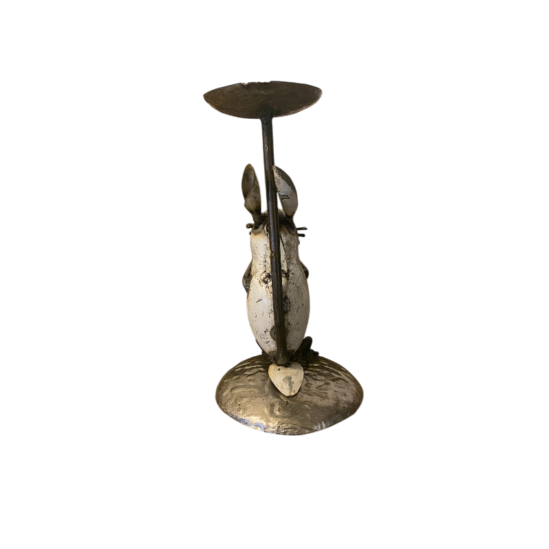 Ljushållare Hare Läser Bok - Återvunnen Metall från Zimbabwe